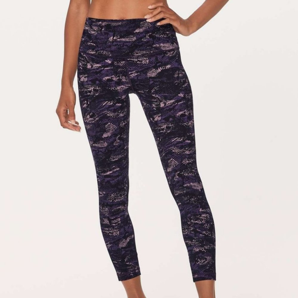 Lululemon High Rise Align Pant 25" *EUC* (Size 10)